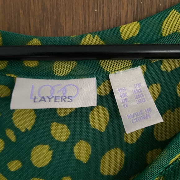 LOGO Layers by Lori Goldstein Semi Sheer Green Tank w Yellow Dot Tank Top - Picture 4 of 6
